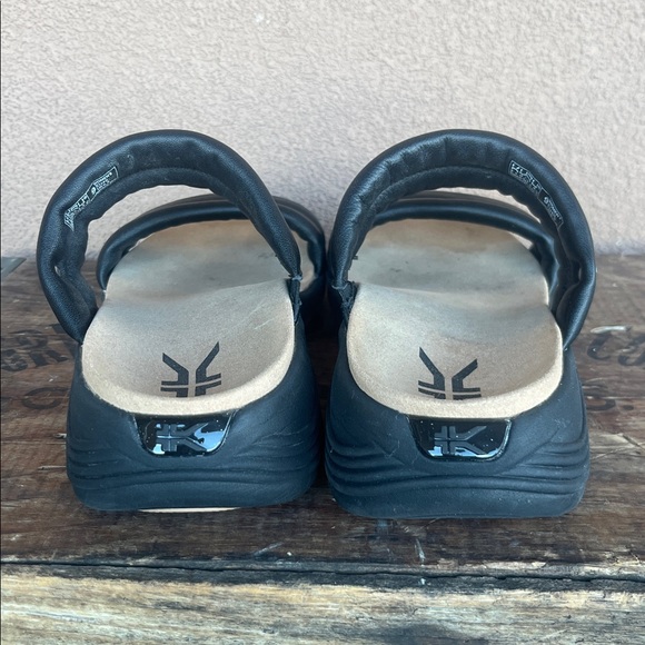 KURU Coda Mesa jet black Black Women's Sandals - Picture 3 of 10